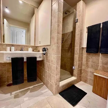 Διαμέρισμα 3 Bedroom In A Gorgeous Complex Εστεπόνα