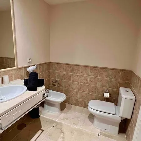 3 Bedroom In A Gorgeous Complex Εστεπόνα