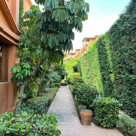 3 Bedroom In A Gorgeous Complex *