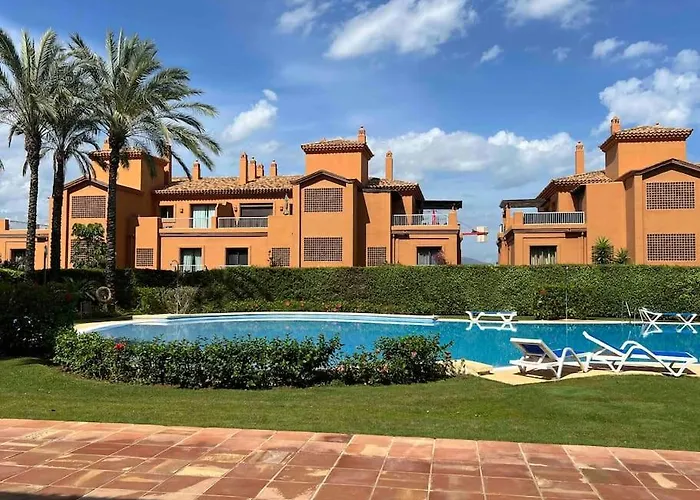 3 Bedroom In A Gorgeous Complex *