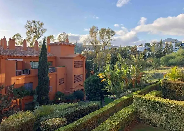 3 Bedroom In A Gorgeous Complex *