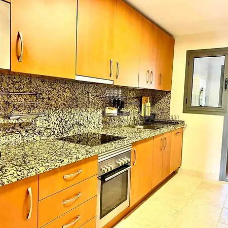 3 Bedroom In A Gorgeous Complex Appartement *