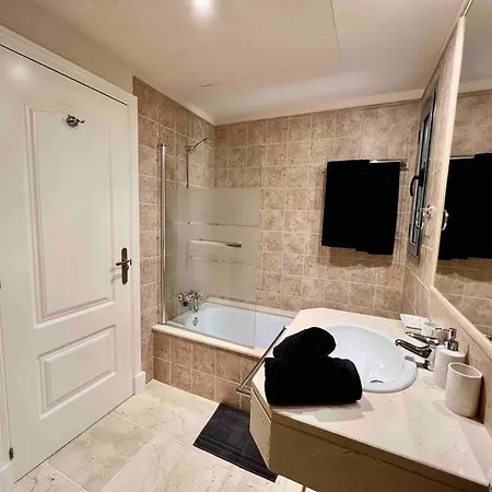 3 Bedroom In A Gorgeous Complex Appartement