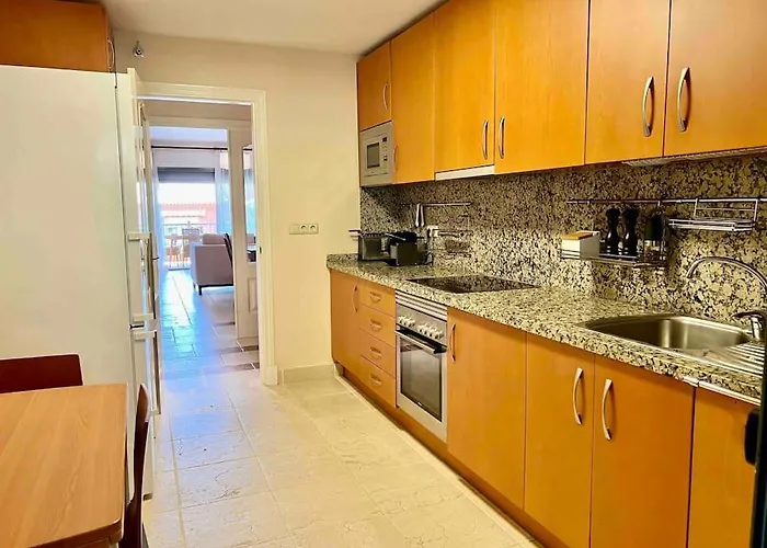 3 Bedroom In A Gorgeous Complex شقة *